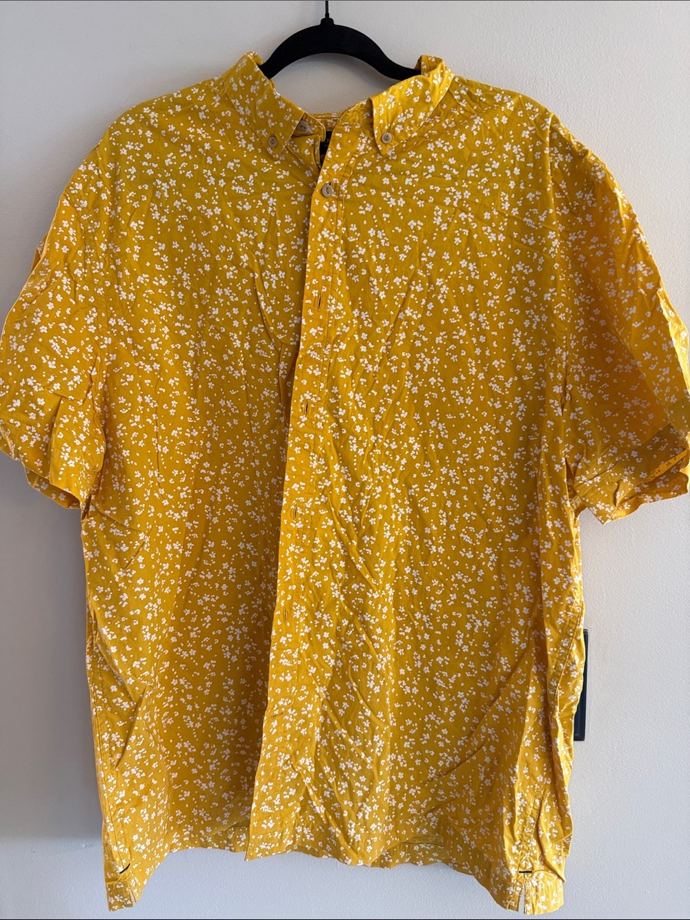XXL Banana Republic Men's Short-Sleeve Floral Shirt button Up in Mustard Yellow
